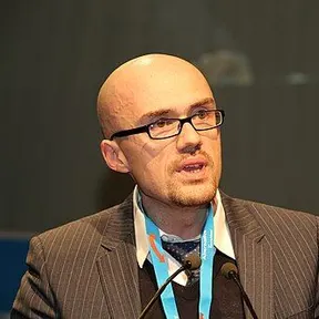 Hans-Thomas Tillschneider