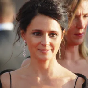 Anouk Grinberg