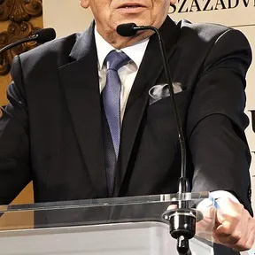 Zbigniew Rau