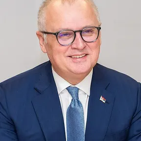Goran Vesić
