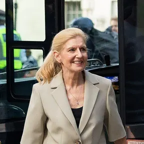 Debbie Hewitt