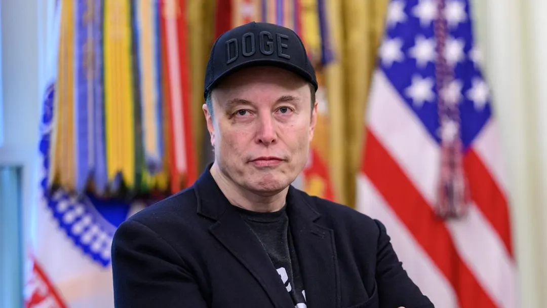 L'Ukraine décerne l'ordre de la Liberté à Elon Musk alors que Kiev cherche à obtenir l'accès à Starlink en Russie
