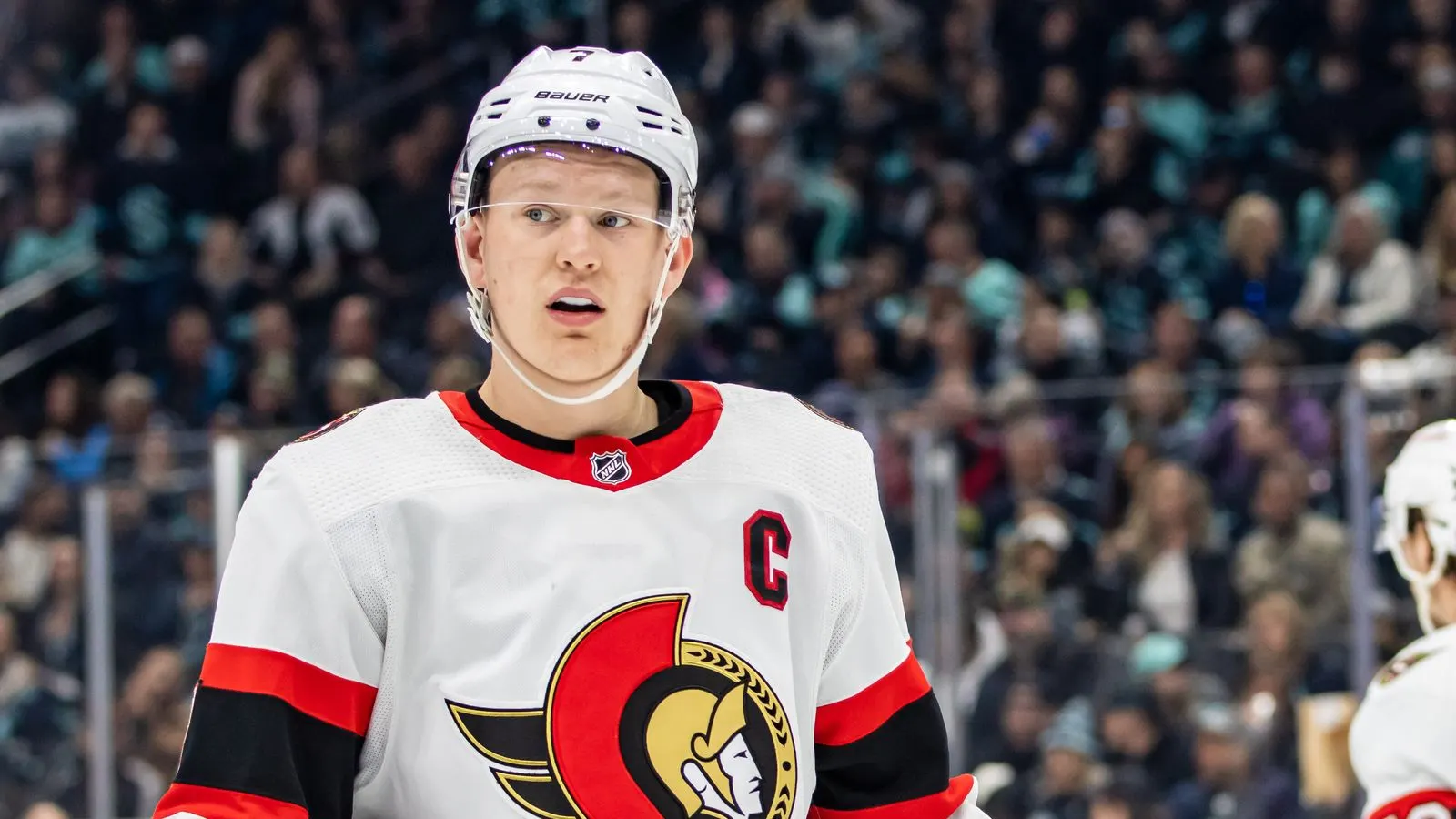 Senators beat Panthers 5-1 as Brady Tkachuk faces hostile return